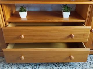 Mueble comedor madera