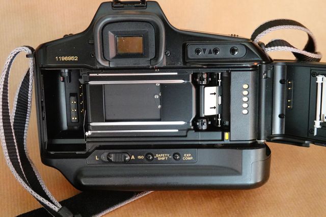 Canon T90 + Data Back 90 + Dioptric Lens +1.