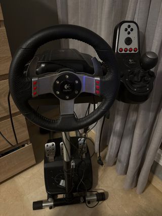 Logitech G27: Volante carreras