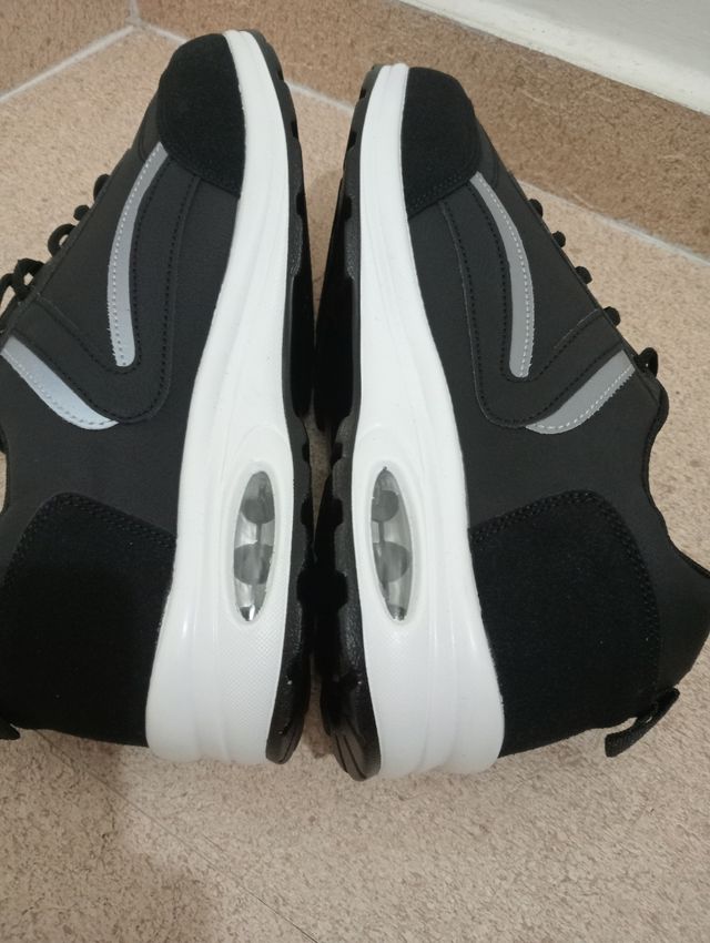 Zapatillas negras hombre