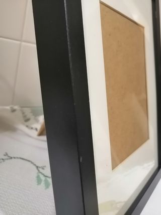 2 Molduras pretas para fotos