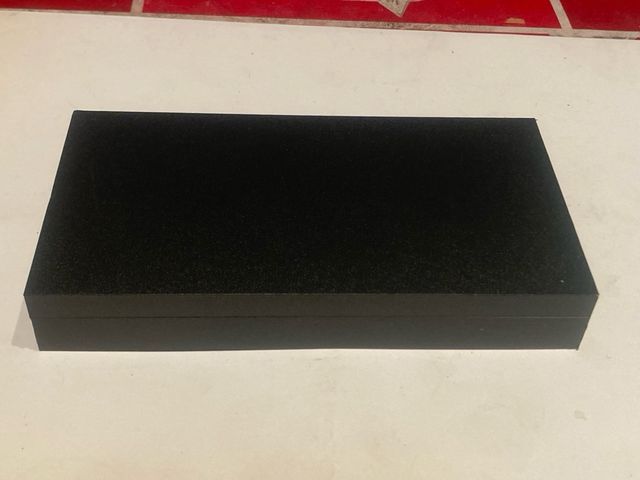 Bolígrafo y llavero con linterna LED