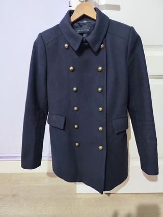 Abrigo Zara azul marino