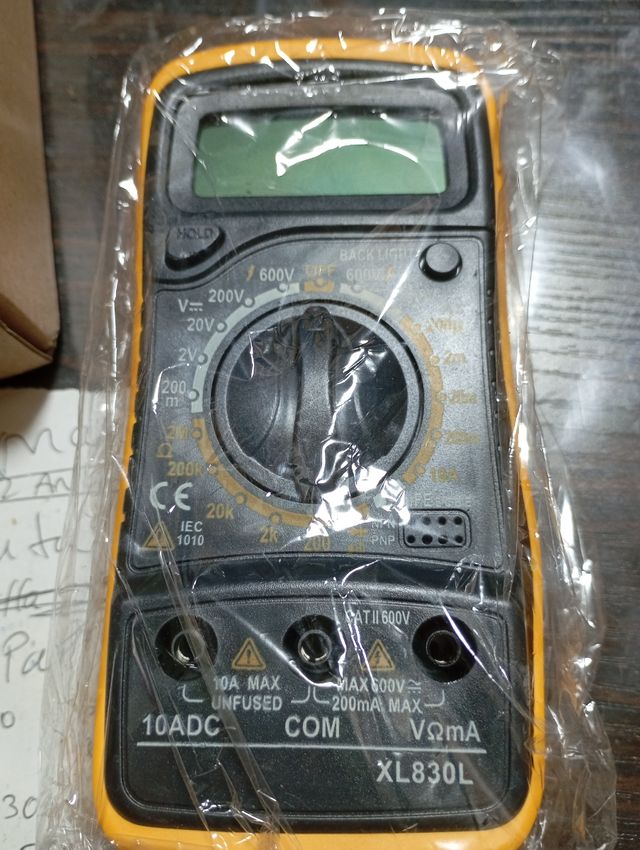 Multímetro digital XL830L,+ acces.A ESTRENAR, qu