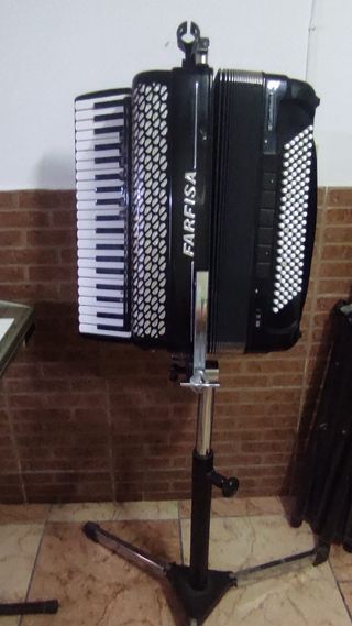 Acordeón Farfisa