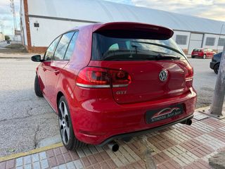 Volkswagen Golf VI GTI 210cv 2011
