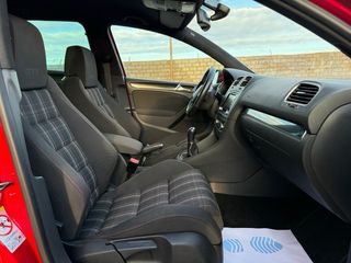 Volkswagen Golf VI GTI 210cv 2011