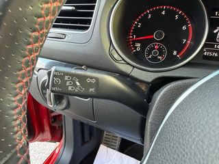 Volkswagen Golf VI GTI 210cv 2011