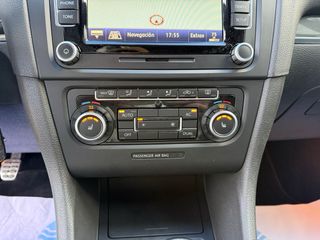 Volkswagen Golf VI GTI 210cv 2011