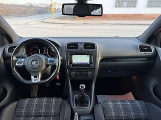 Volkswagen Golf VI GTI 210cv 2011