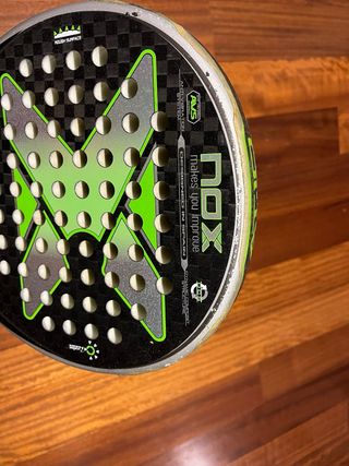 Pala Nox AT10 Genius 12K padel