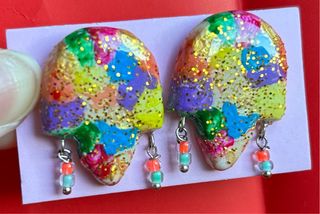 Pendientes multicolor resina
