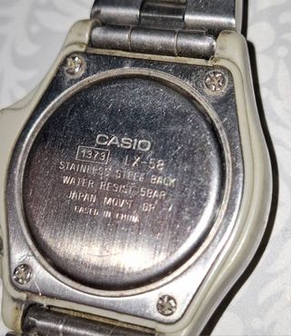 Reloj Casio - plateado y blanco
