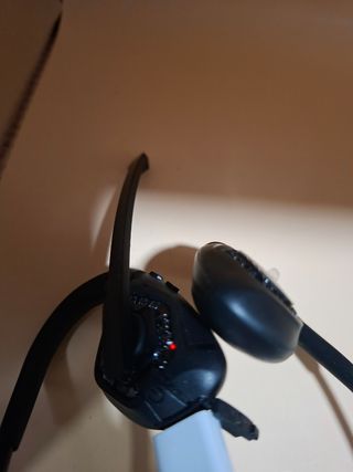 Auriculares deportivos negros