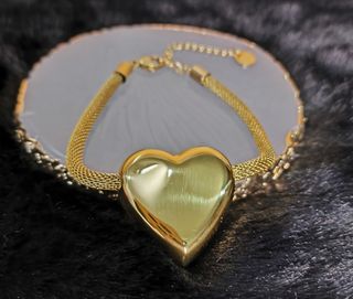 Pulsera corazón oro