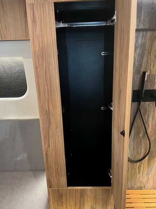 Maxus Deliver 9 Cíclope Mencía CAMPER 