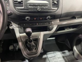 Peugeot Expert V220 Furgón Pro 1.5 BlueHDi 120 S&S Standard 
