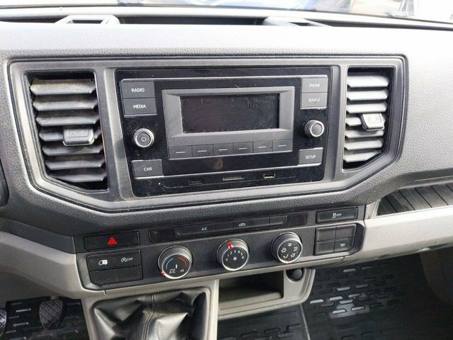 Volkswagen Crafter 30 Furgón Batalla Media L3H2 2.0 TDI EU6 SCR FWD BMT 103 kW (140 CV) 6 Vel. 3000 kg 