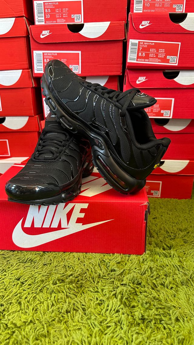 Nike Air Max Plus TN - Talla 42