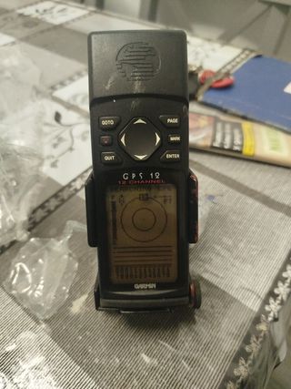 GPS Garmin GPS 12 - 12 canales
