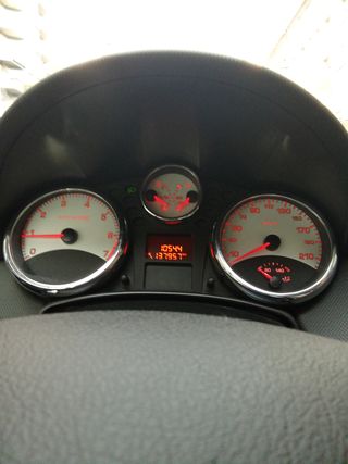 Urge Peugeot  207 Cabrio 2011