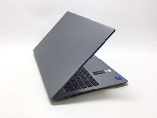 pc portatil lenovo 83em