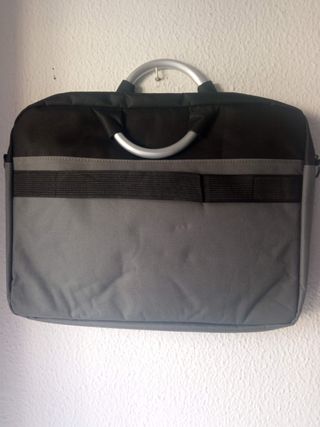 Maletín portátil 15.6" acolchado