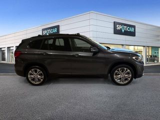 BMW X1 sDrive18i -