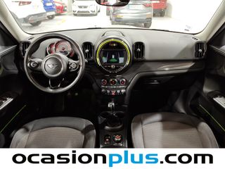 MINI MINI Countryman One D 85 kW (116 CV)