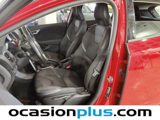 Volvo V40 2.0 D3 Momentum Auto 110 kW (150 CV)