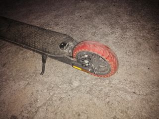 Patinete Xiaomi Pro 2: sin batería ni controlador 