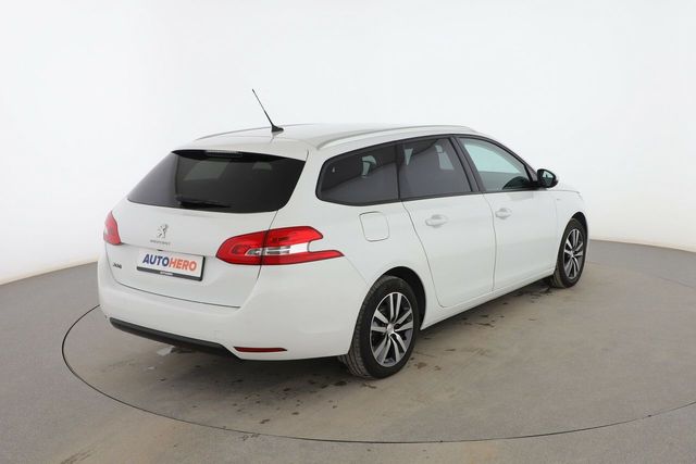 Peugeot 308 1.5 Blue-HDi Style