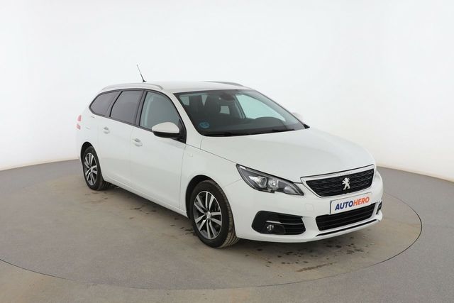 Peugeot 308 1.5 Blue-HDi Style