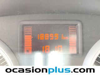 Dacia Duster Laureate dCi 79 kW (107 CV)