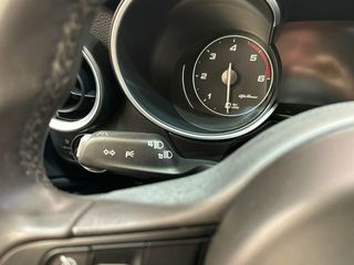 Alfa Romeo Stelvio 2.2 Diésel 118kW (160CV) Super RWD