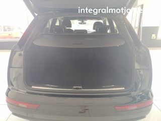 Audi Q5 30 TDI 5d 