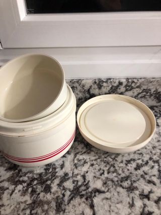 Nevera portátil blanca