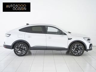 Renault Arkana Esprit Alpine E-TECH full hybrid 105kW