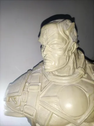 Capitán América - 90cm escultura