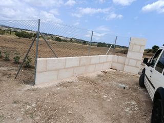 Cerramiento finca - bloques hormigón