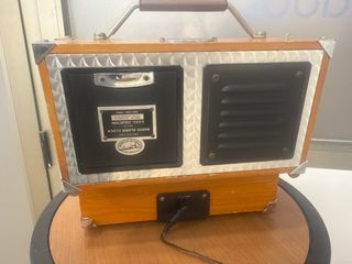 Radio Reloj Vintage Antigua