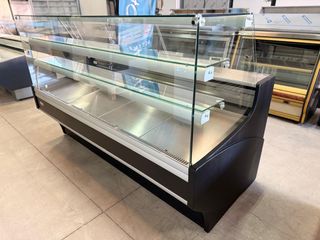 Vitrina refrigerada Docriluc seminueva 2m