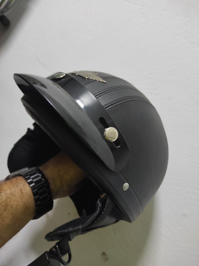 Casco moto negro mate