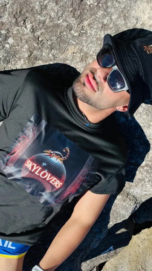 Gorro Pescador Negro - Exclusivo escorpión oro