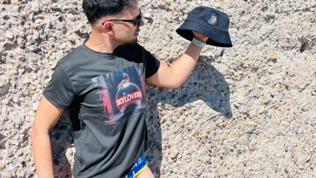 Gorro Pescador Negro - Exclusivo escorpión oro