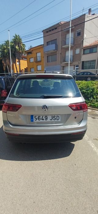 Volkswagen Tiguan 2016