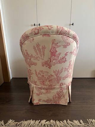 Sillón antiguo tapizado