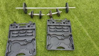 Mancuernas y barra fitness