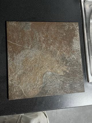 Baldosa 32x32cm - Terraza