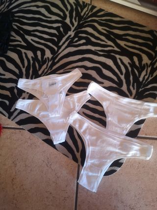 4 Perizoma LovelyGirl bianchi in cottone